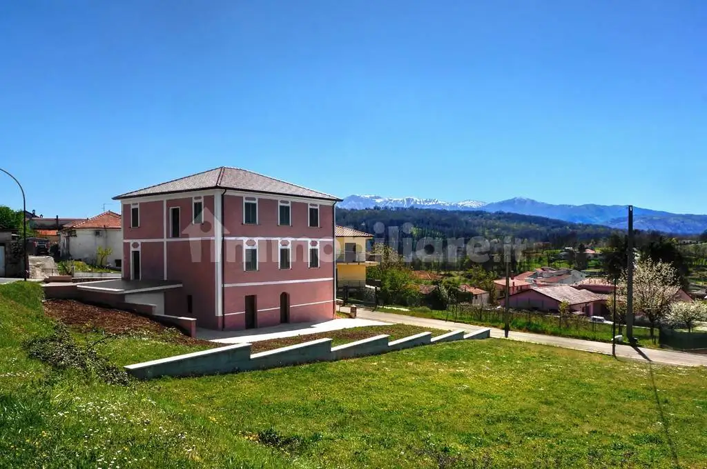 Palazzo - Edificio in vendita a Vicalvi