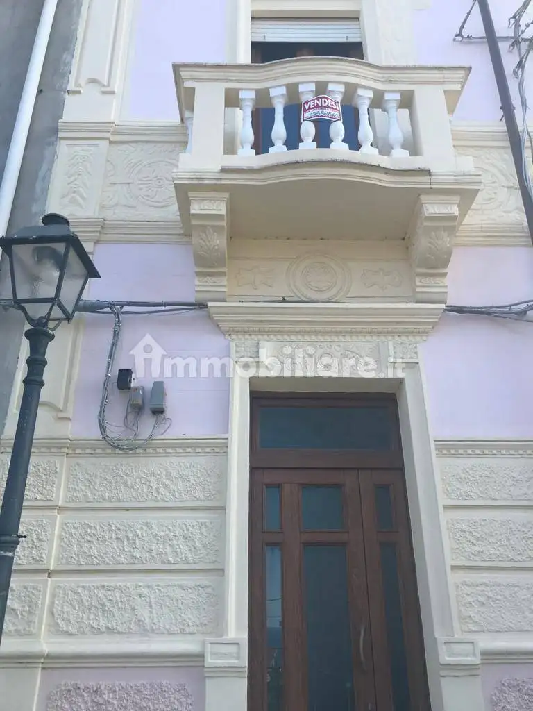 Casa indipendente in vendita a Bagnara Calabra