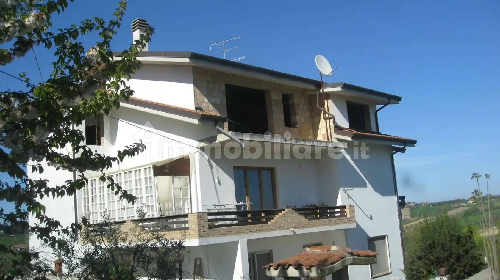 Trilocale via Adige 11, Centro, Mosciano Sant'Angelo - foto 2