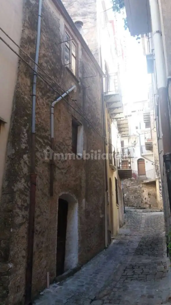 Rustico - Casale in vendita a Isnello