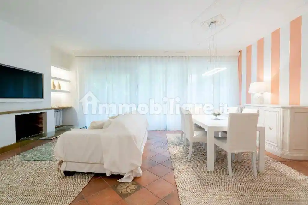 Villa in affitto a Forte dei Marmi