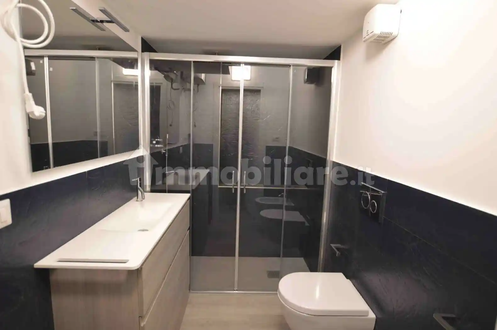 Bilocale via San Vincenzo, San Vincenzo, Genova - foto 2