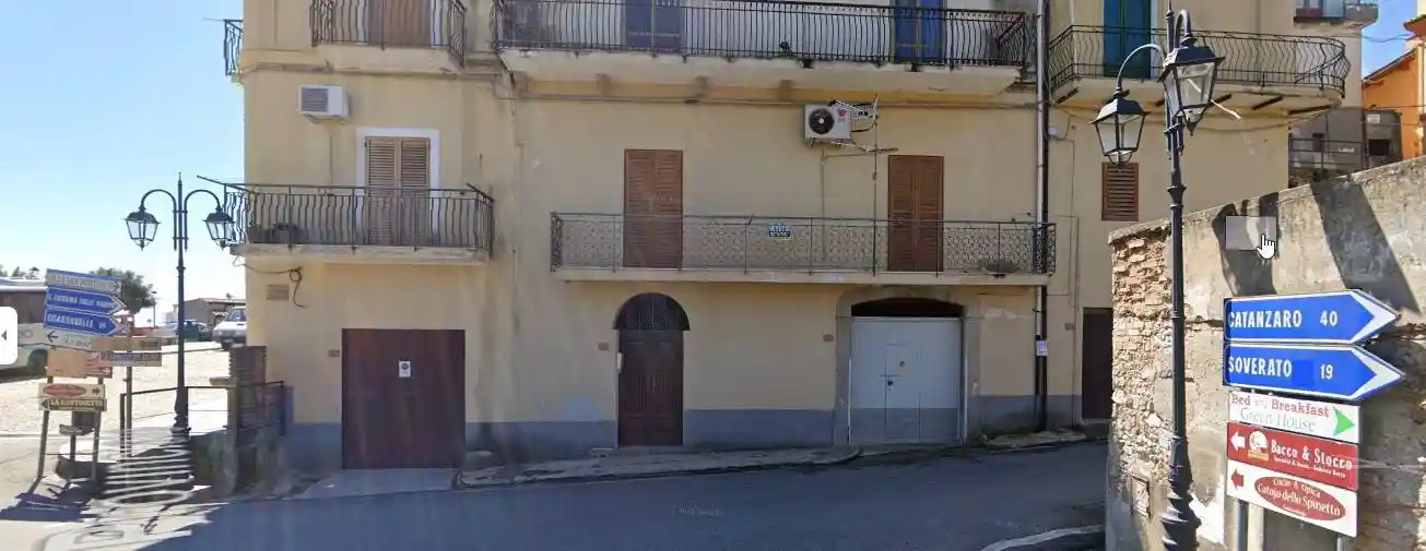 Trilocale corso Umberto I° 104, Centro, Badolato - foto 4