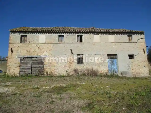 Rustico - Casale in vendita a Ostra