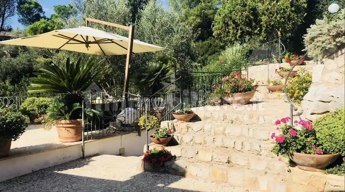 Villa bifamiliare via piazza Palatina 17, Panoramica, Terracina - foto 5