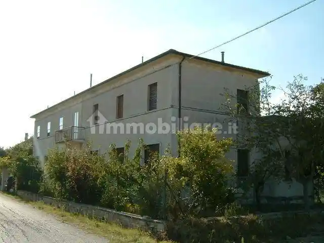 Rustico - Casale in vendita a Ostra