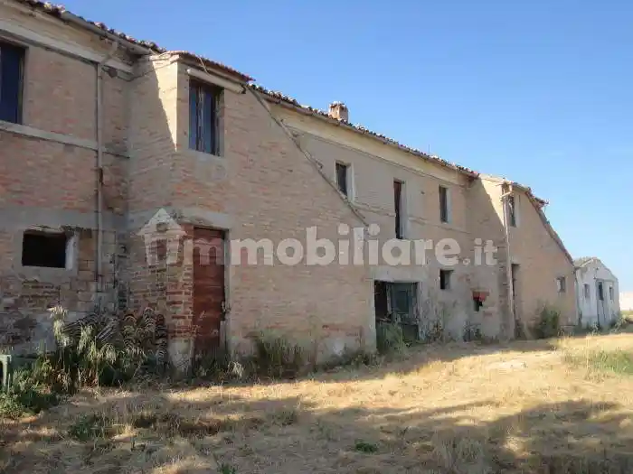 Rustico - Casale in vendita a Belvedere Ostrense