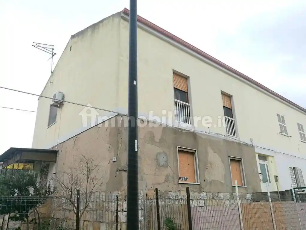 Appartamento in vendita a Carbonia