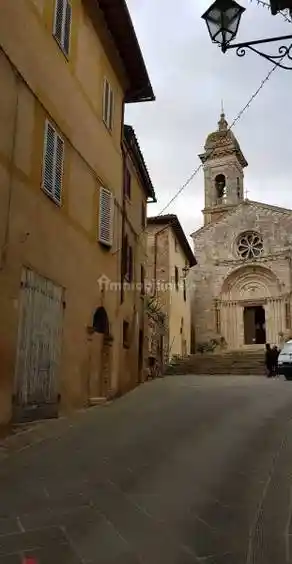 Casa indipendente in vendita a San Quirico d'Orcia