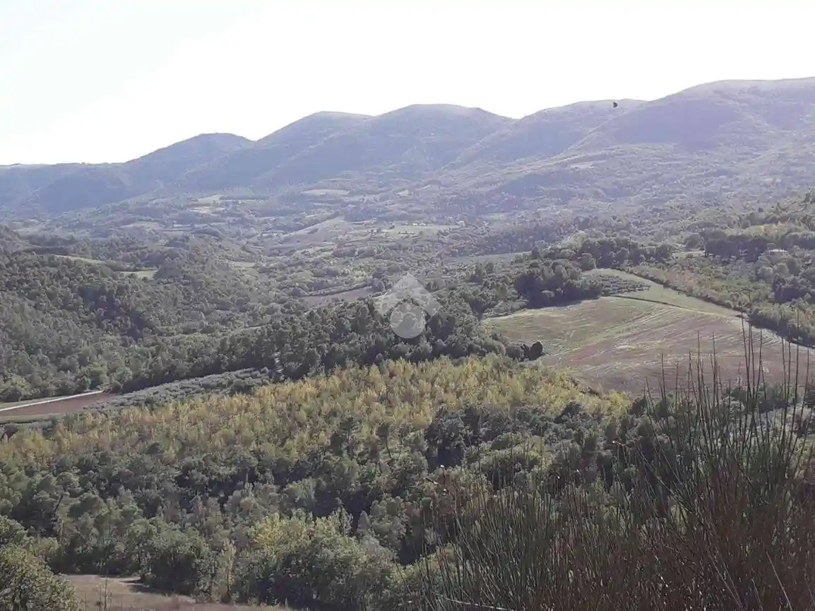 Casa indipendente in vendita a Giano dell'Umbria