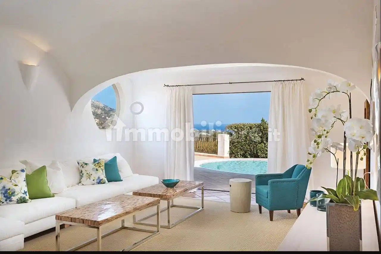Villa in vendita a Arzachena