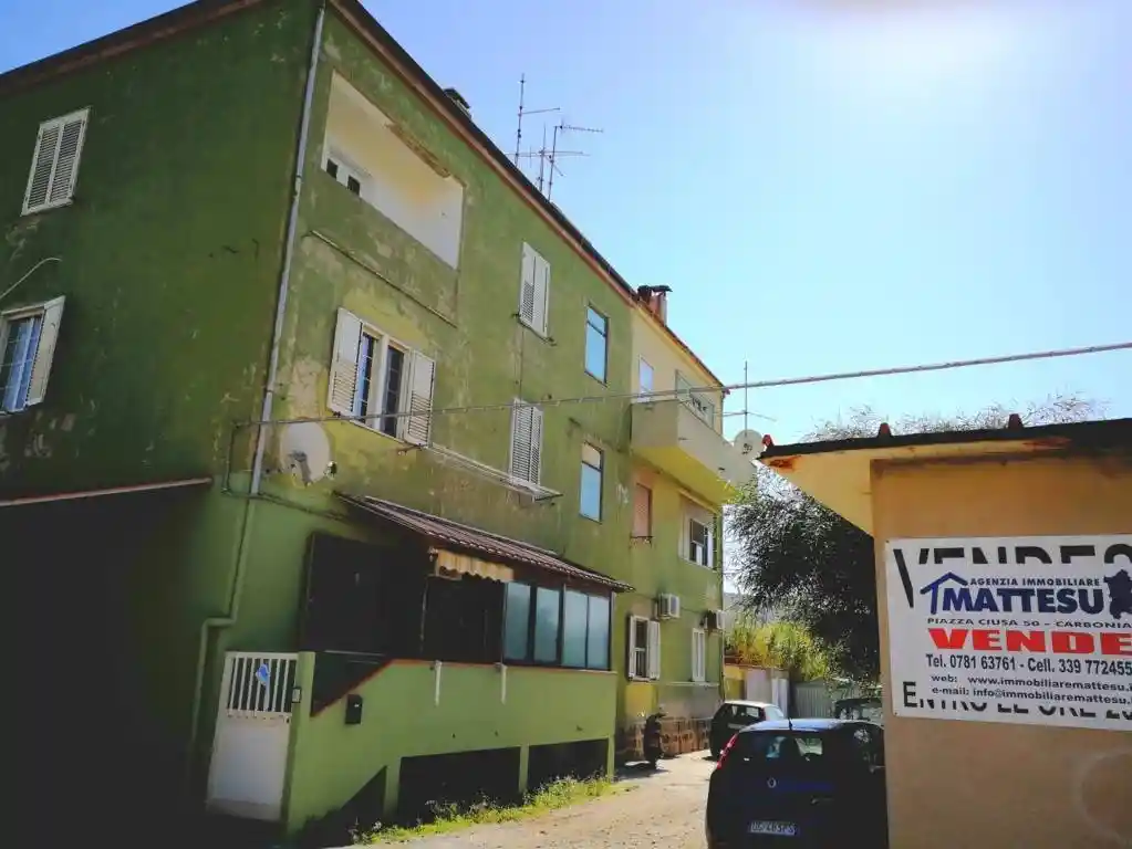 Appartamento in vendita a Carbonia