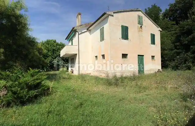 Rustico - Casale in vendita a Trecastelli
