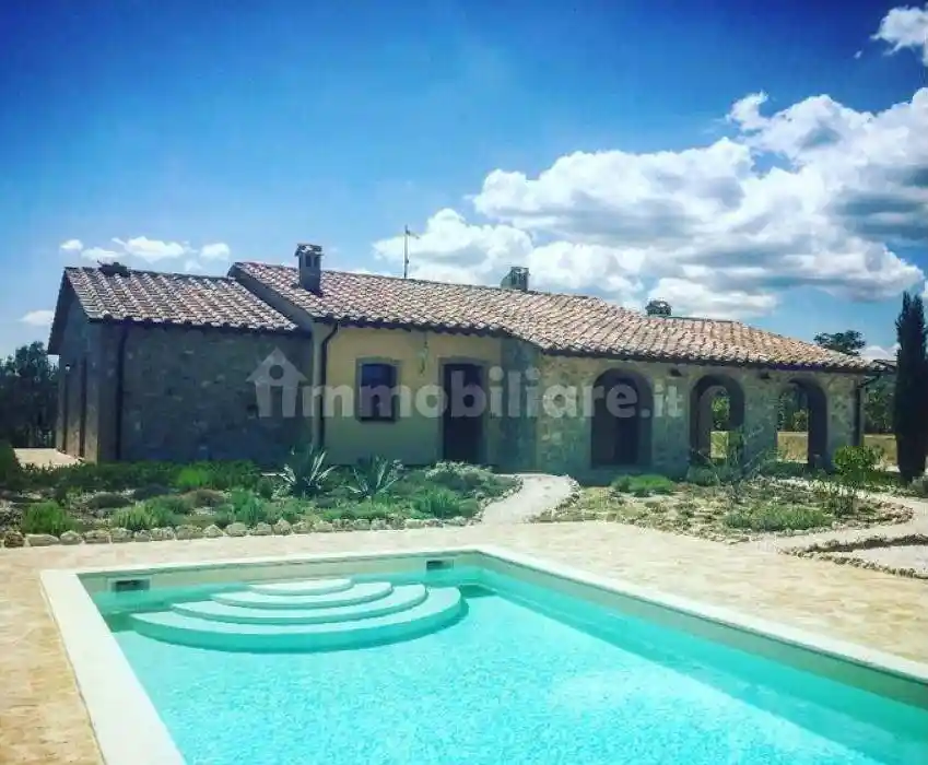 Rustico - Casale in vendita a Marsciano