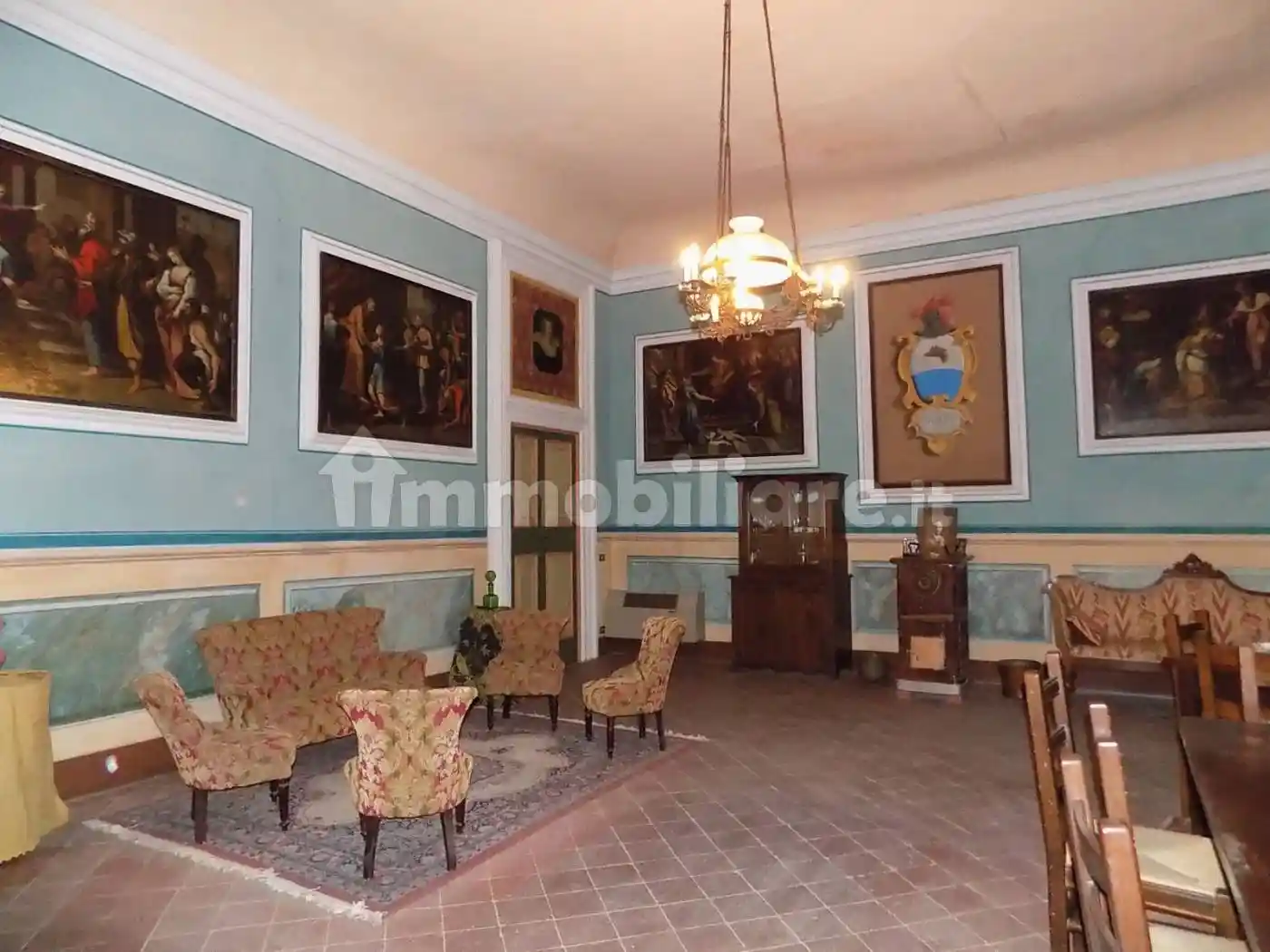 Palazzo - Edificio in vendita a Borgo a Mozzano