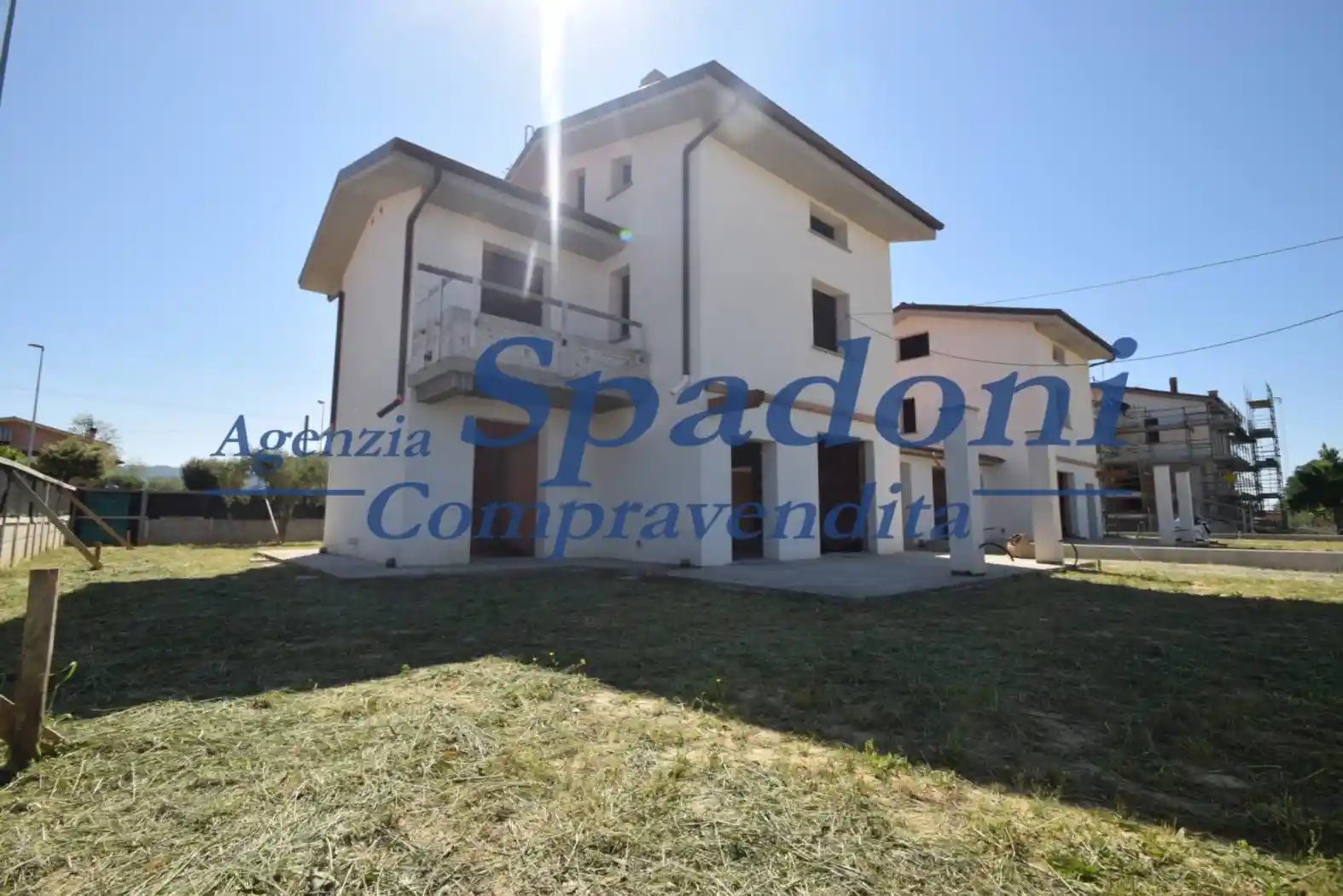 Villa in vendita a Massa e Cozzile