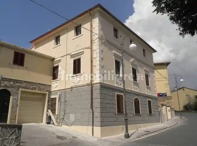 Appartamento in vendita a Rosignano Marittimo