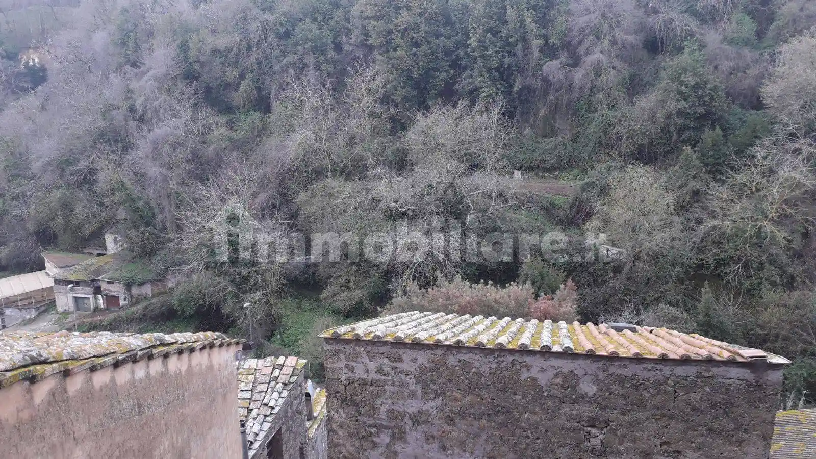 Appartamento in vendita a Caprarola