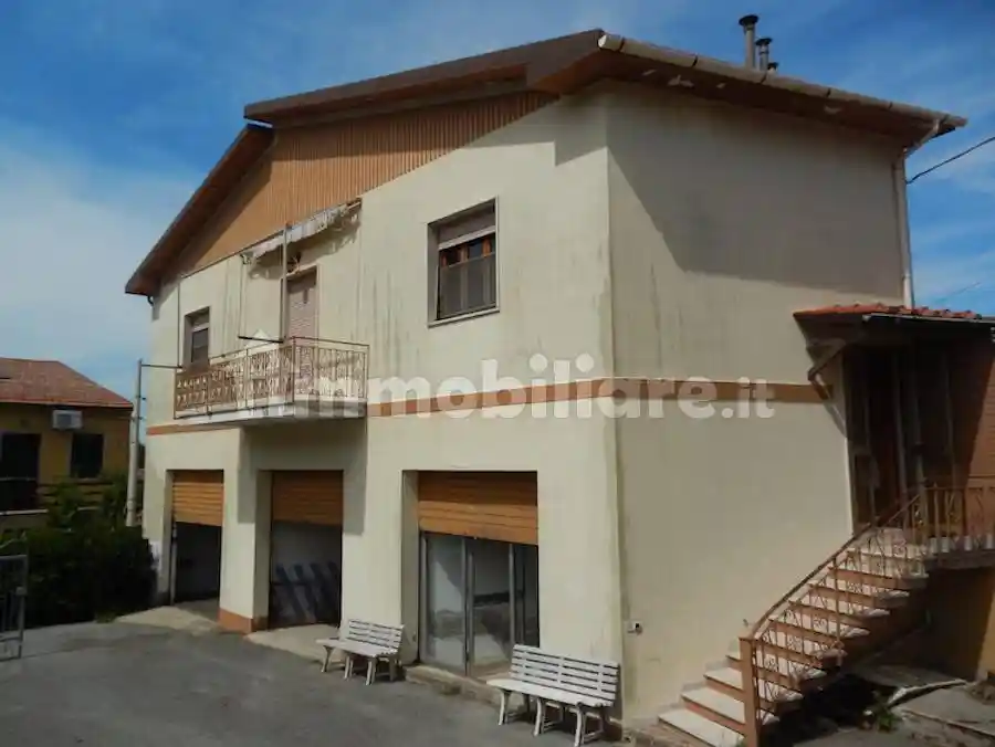 Villa in vendita a Rosignano Marittimo