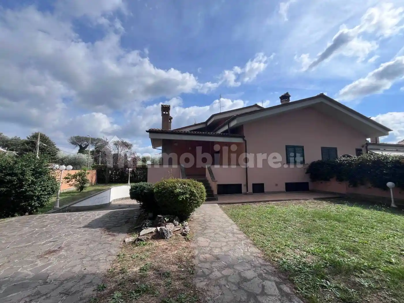 Villa in affitto a Roma