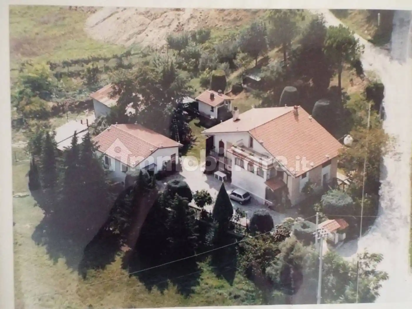 Villa in vendita a Tolentino