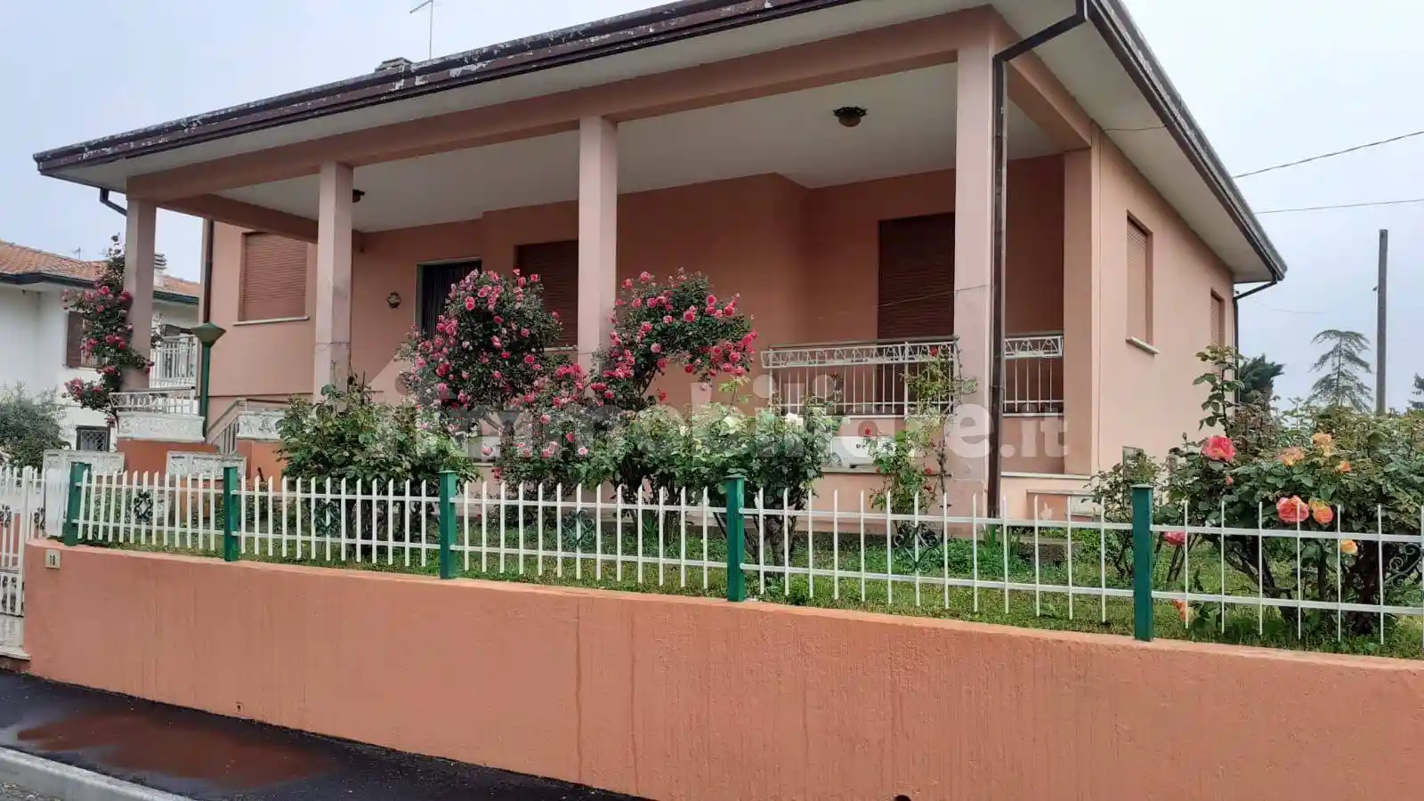 Villa in vendita a Loreo