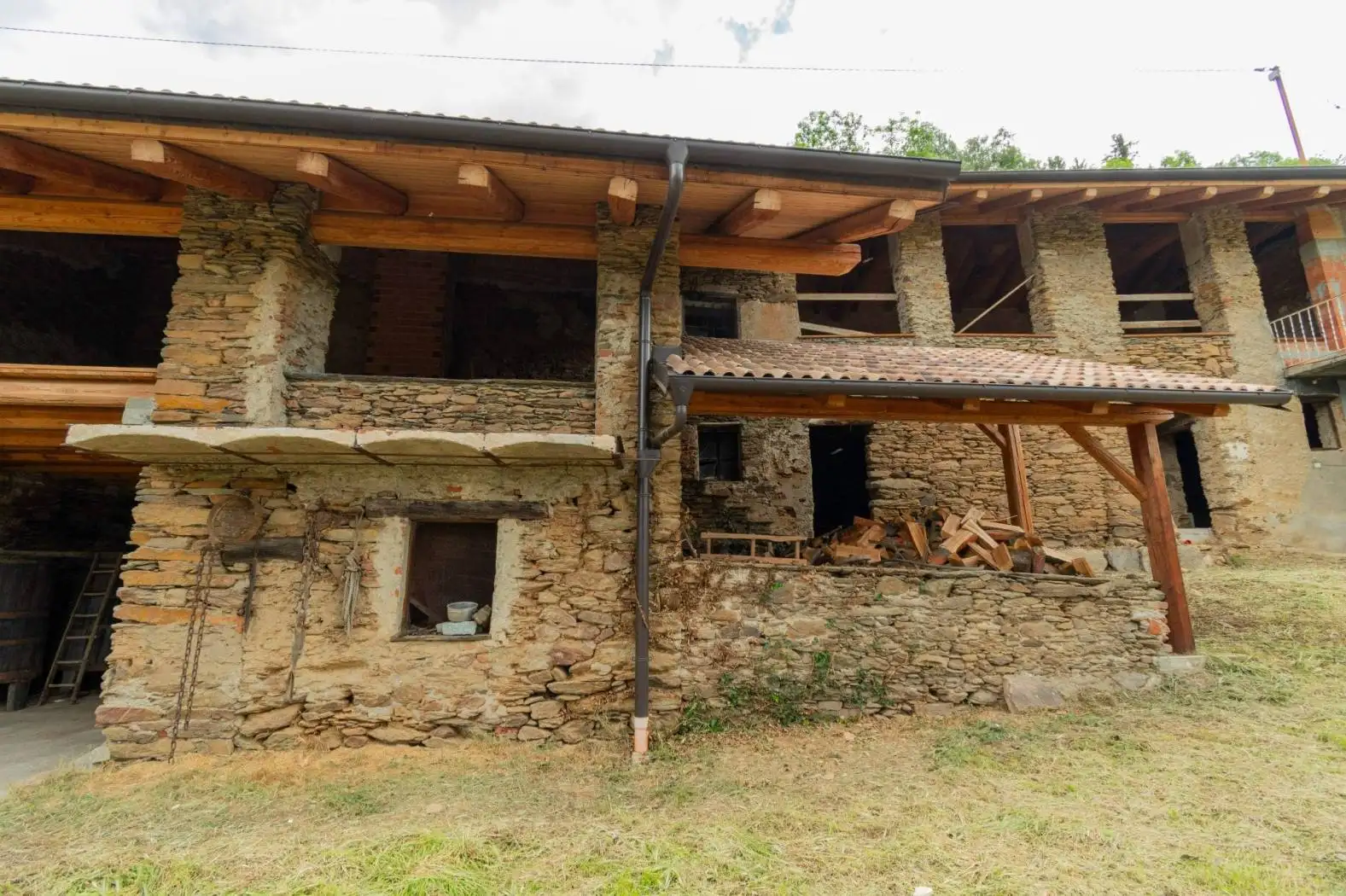 Rustico - Casale in vendita a Porte