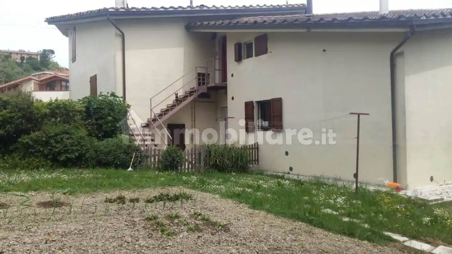 Villa in vendita a Montalcino