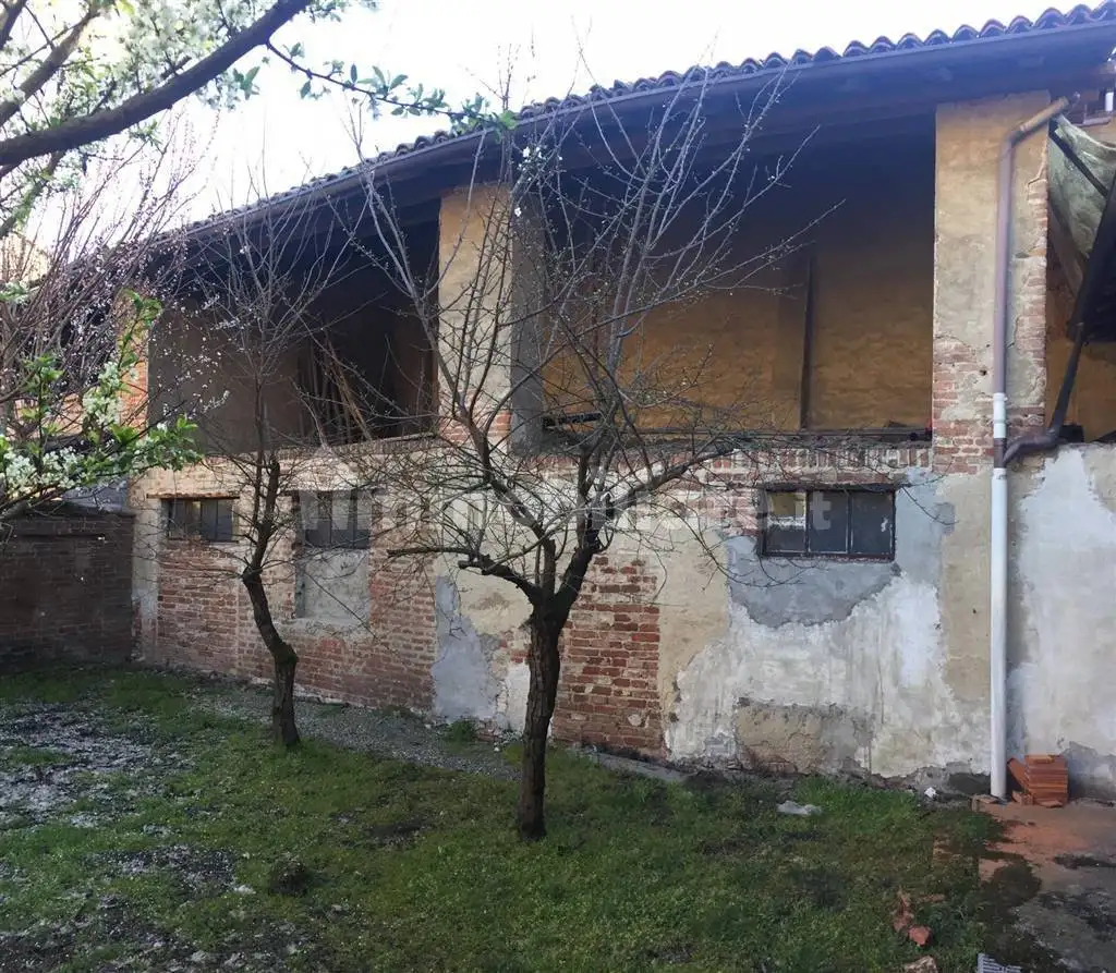 Villa bifamiliare, da ristrutturare, 300 m², Piovera, Alluvioni Piovera - foto 3