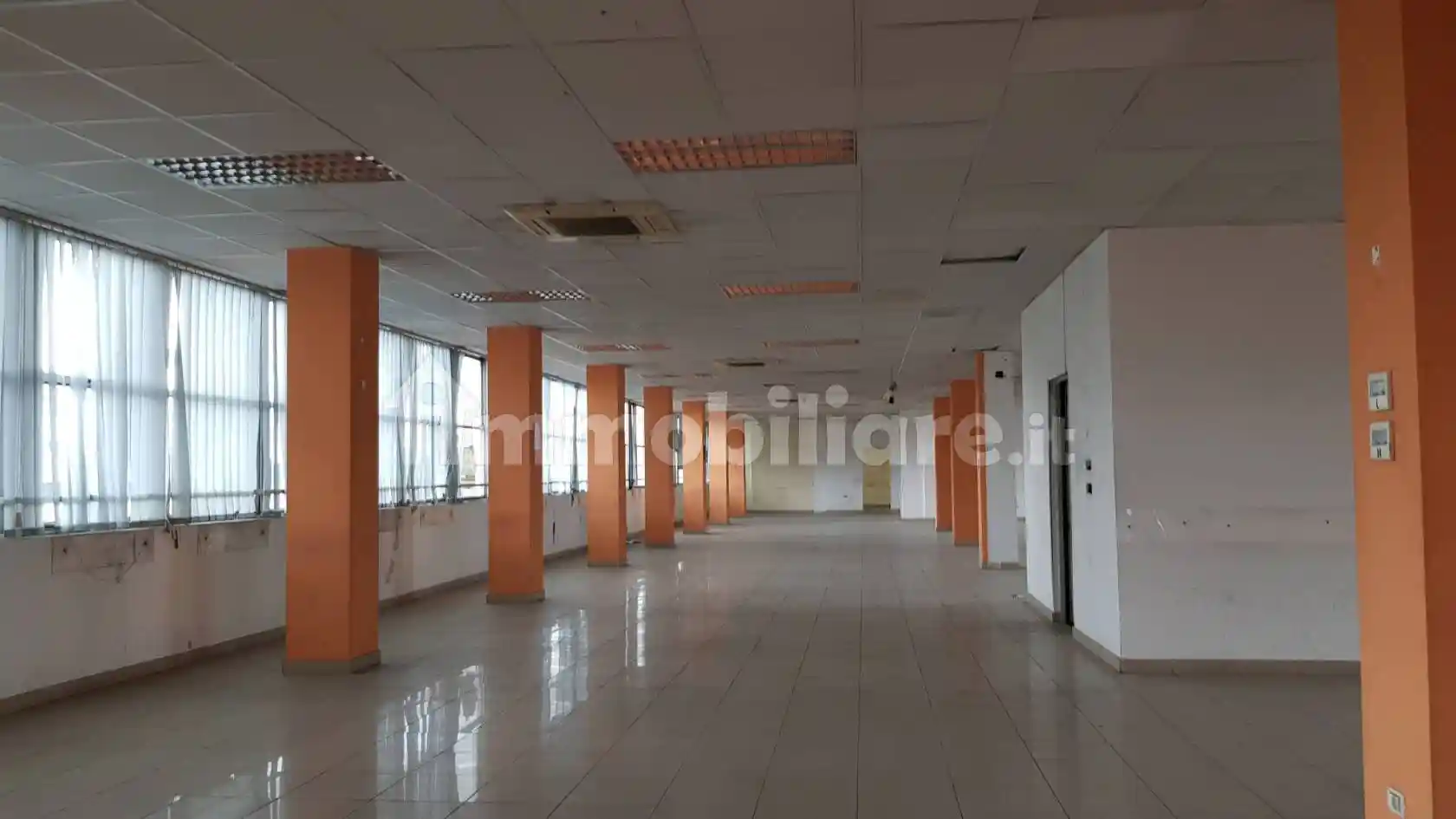 Palazzo - Edificio - foto 3