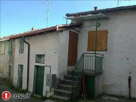 Rustico - Casale in vendita a Tizzano Val Parma