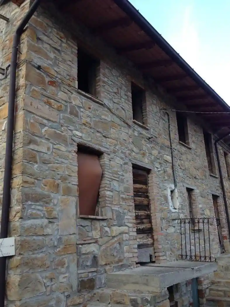 Rustico - Casale in vendita a Romagnese