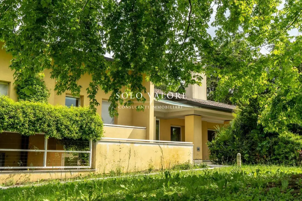 Villa in vendita a Campo San Martino