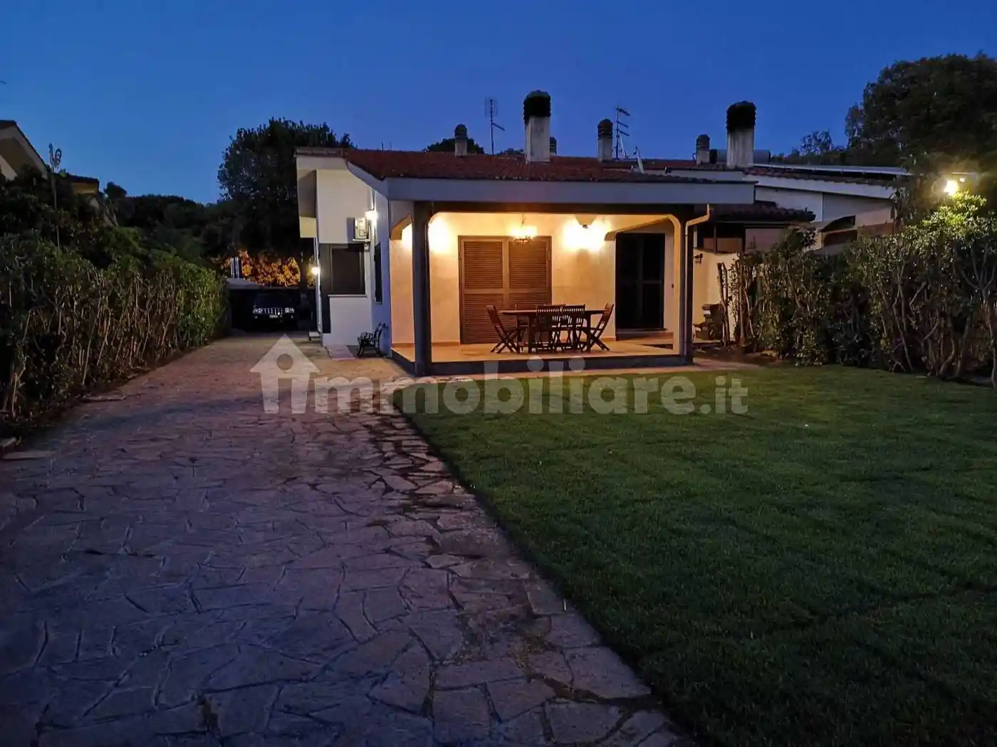 Villa in affitto a Fiumicino