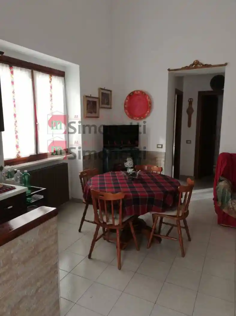 Villa plurifamiliare viale Bonifacio Graziani, Centro, Rocca di Botte - foto 2