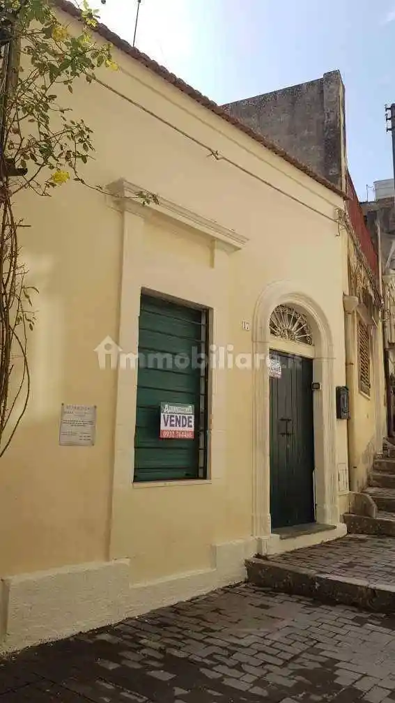 Casa indipendente in vendita a Modica