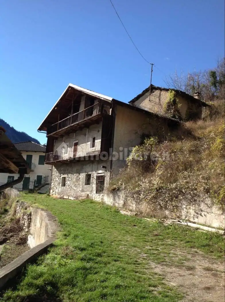 Rustico - Casale in vendita a Stroppo