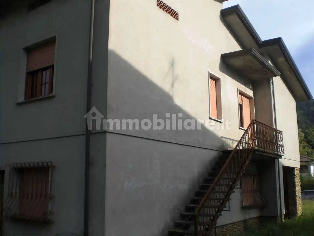 Casa indipendente in vendita a Pescaglia