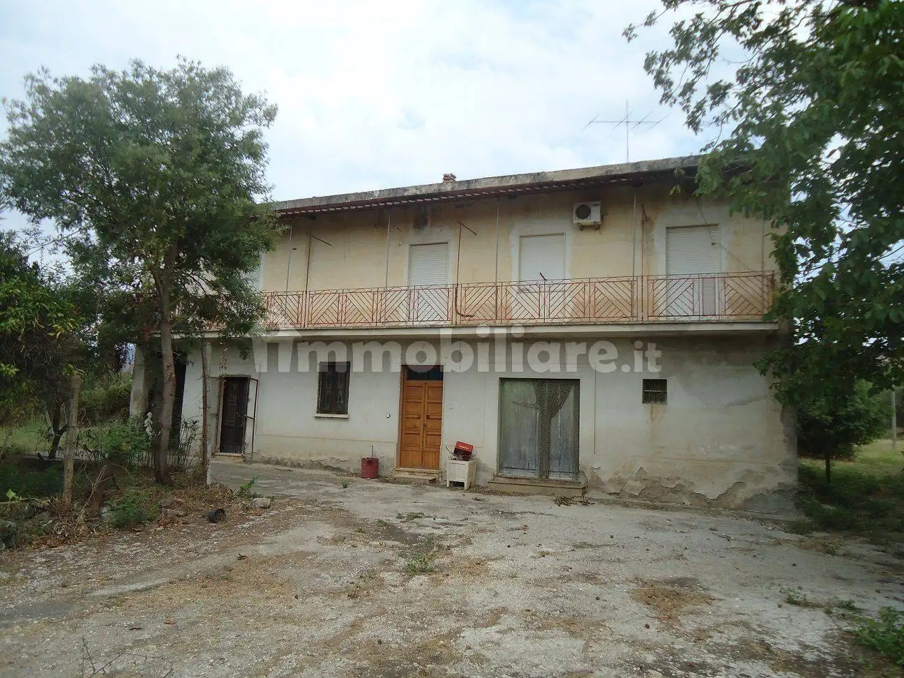 Villa in vendita a Vitulazio