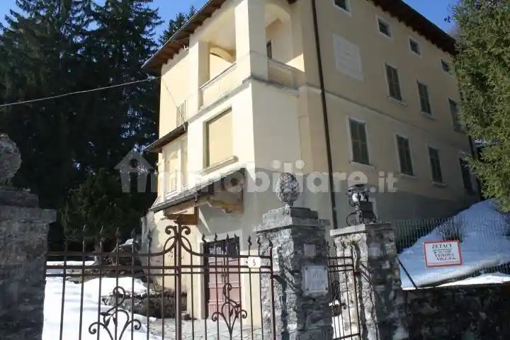 Villa in vendita a Alta Valle Intelvi