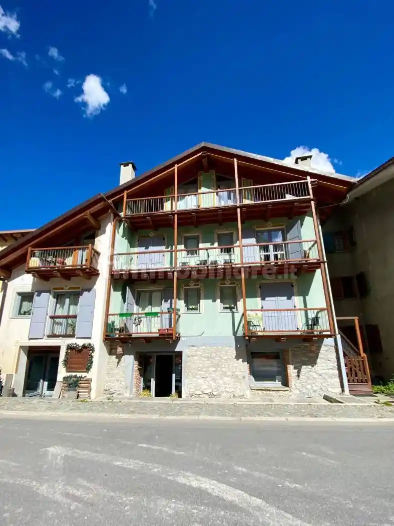 Appartamento in affitto a Cesana Torinese