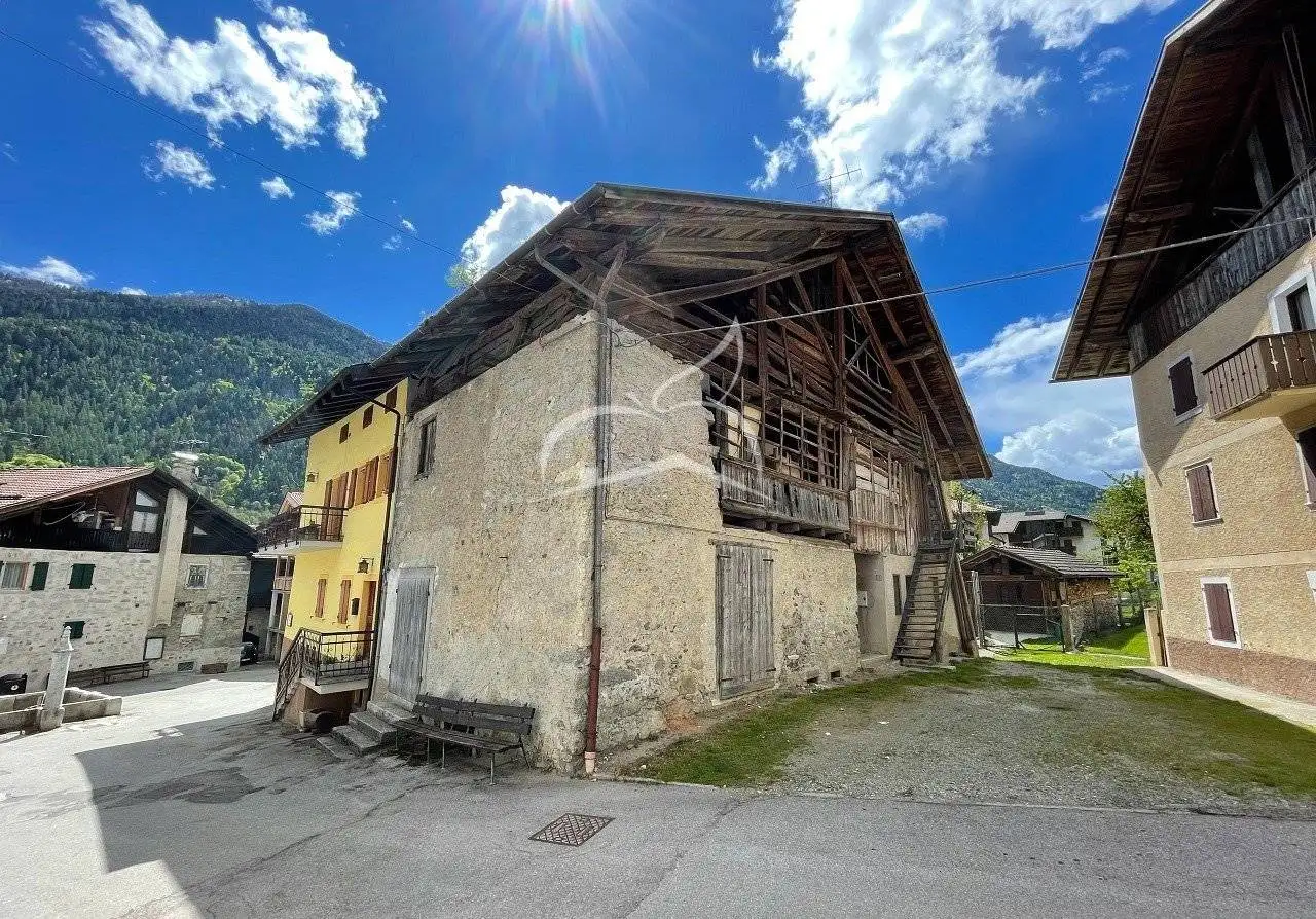 Casa indipendente in vendita a Strembo