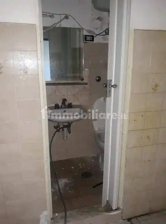 Bilocale viale degli Angioini 107, Sala, Catanzaro - foto 4