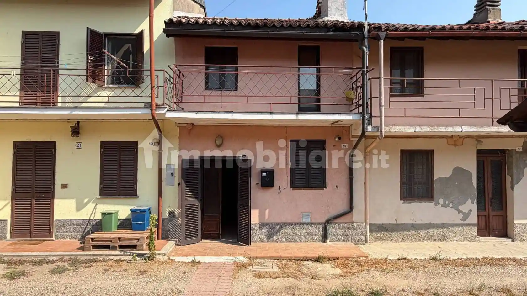 Casa indipendente in vendita a Mortara