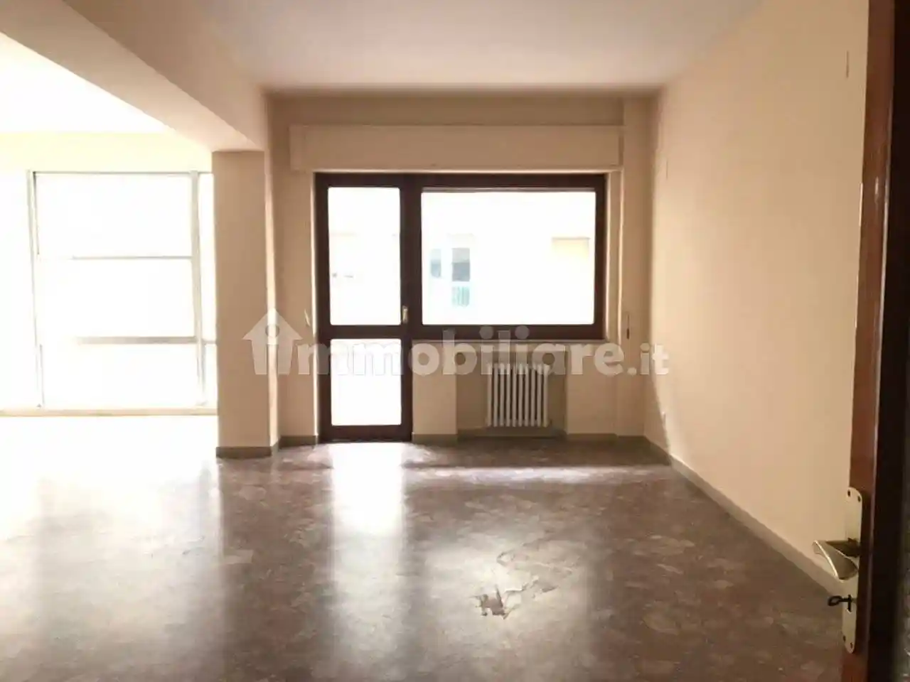 Quadrilocale corso Giuseppe Garibaldi, Centro Storico, Benevento - foto 3