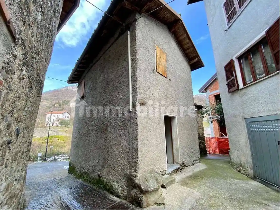 Casa indipendente in vendita a Calolziocorte