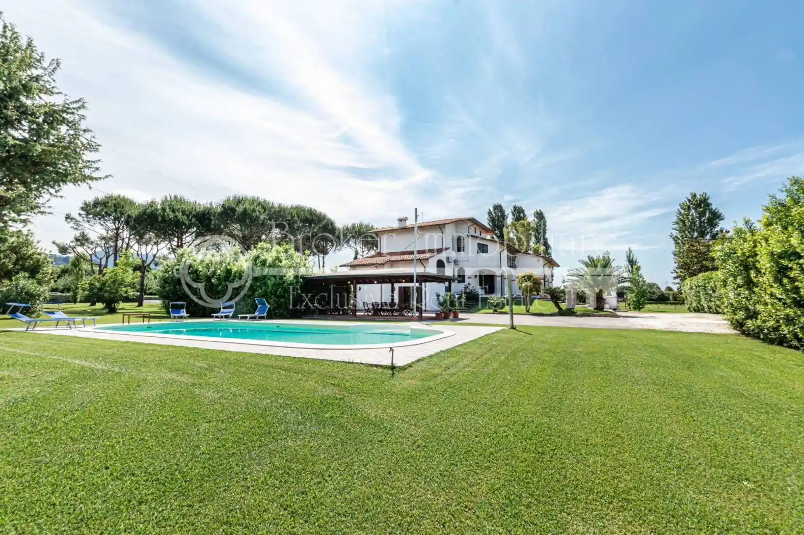 Villa in vendita a Pietrasanta