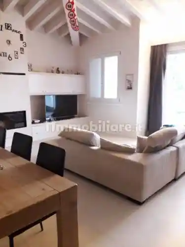 Villa in vendita a Castellucchio