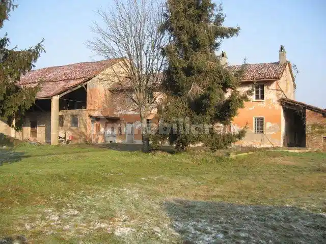 Rustico - Casale in vendita a Pieve Porto Morone