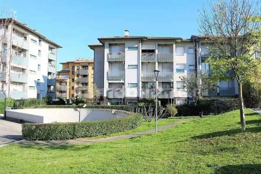 Appartamento in vendita a Casalecchio di Reno